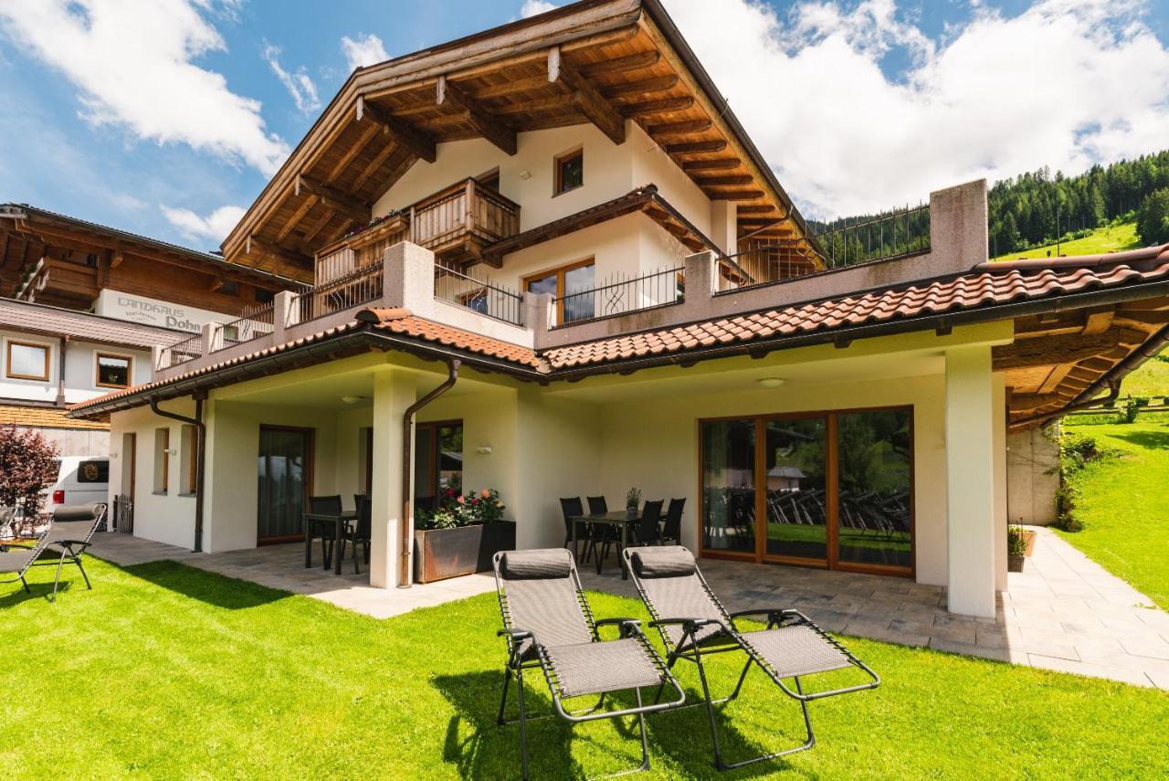 Haus Sabrina - Ferienwohnungen Saalbach-Hinterglemm Exteriör bild